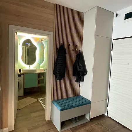 Paradise Apartment By Wave Residence - Mamaia Nord